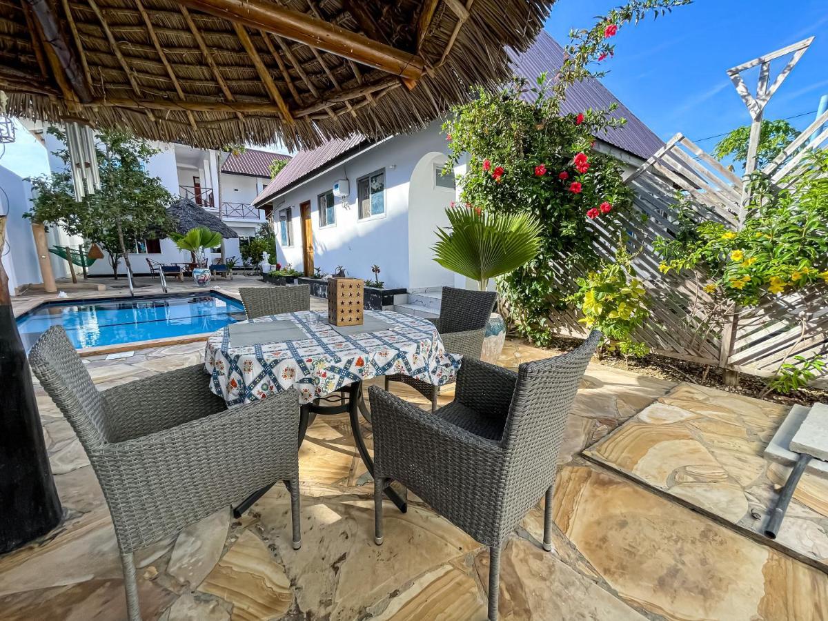 Daniel Zanzibar Hotel Nungwi Exteriör bild