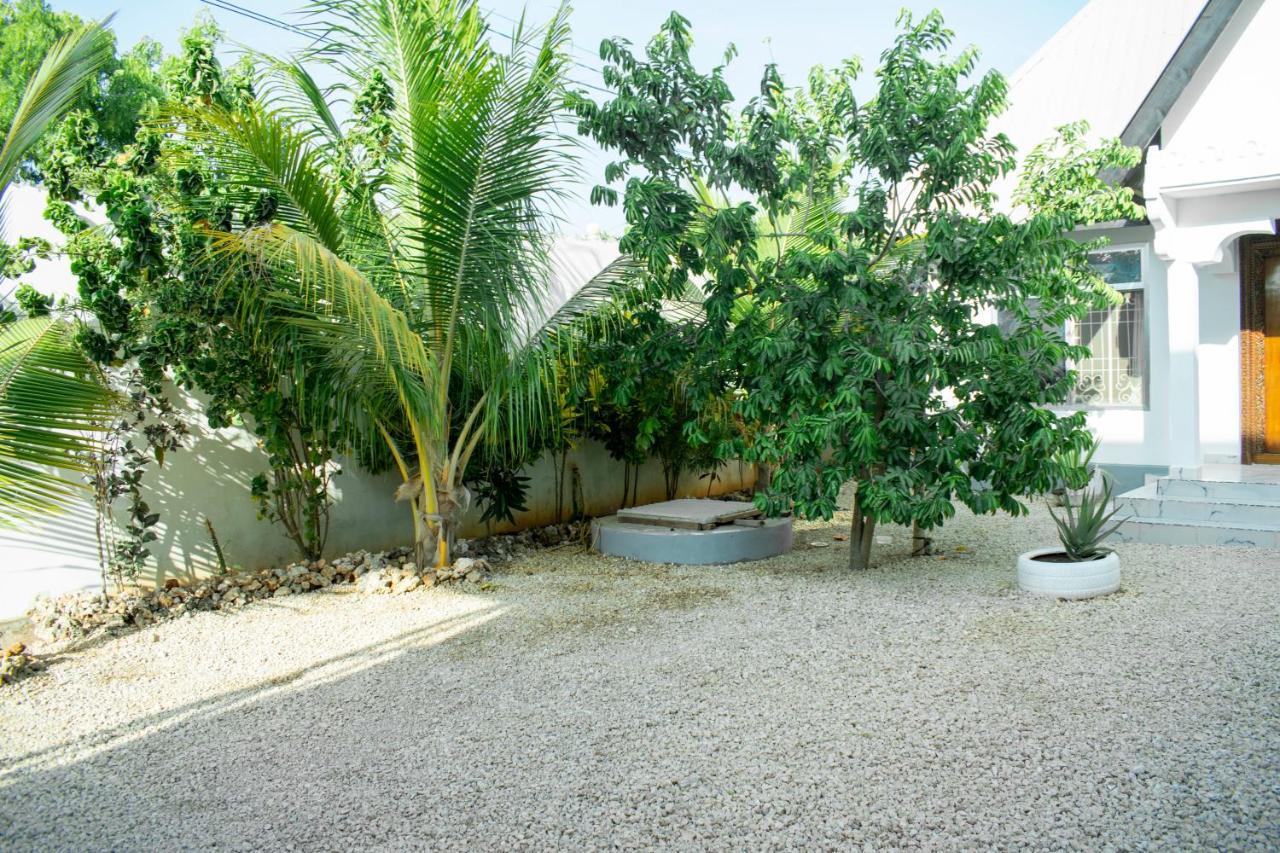 Daniel Zanzibar Hotel Nungwi Exteriör bild